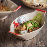 เมนูของร้าน พี่ช้างลงเรือ ก๋วยเตี๋ยวเรือถูกปาก