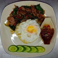 ส้มตำถาด/โต๊ะญี่ปุ่น เจ๊แก่น