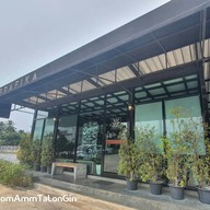หน้าร้าน Grafika Coffee