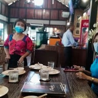 ฝาชี By ครัวกลางดง