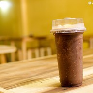 เมนูของร้าน หน่อยนมสด ท่าอิฐ