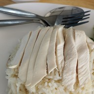 เจ๊หงิมข้าวมันไก่