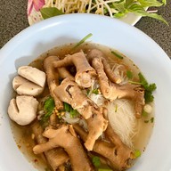 ลูกชิ้นหมู โฮเด้ง