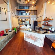 Charging cafe & Bakery