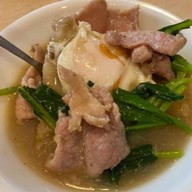 ราดหน้า ยอดผัก เฮงเฮง บางแก้ว