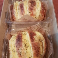 ปุ๊กปุ้ยปั้นแป้ง