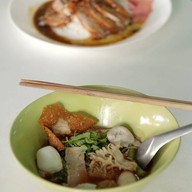 เมนูของร้าน รินทร์ ลูกชิ้นปลา เป็ดย่าง ฮ่องกง (สาขาพันท้ายนรสิงห์) (สาขาพันท้ายนรสิงห์)