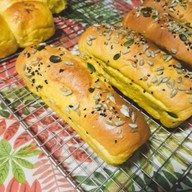 ปุ๊กปุ้ยปั้นแป้ง