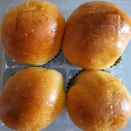 Ufm Bakery House ราชวงศ์