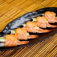 Nakayoshi Japanese Restaurant .