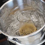 เมนูของร้าน Godmother Coffee Brew. สำนักงานใหญ่