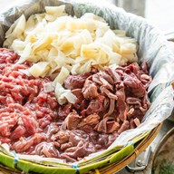 เมนูของร้าน ก๋วยเตี๋ยวเนื้อตุ๋นนายส่วน สวนสยาม