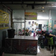 ร้านรุ่งอร่อย