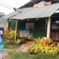 เพื่อนเราอาหารตามสั่งกะลาบเป็ด