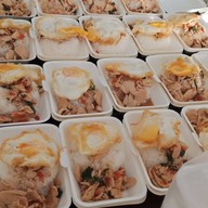 ภูมิใจตามสั่ง-กาแฟโบราณ สาขาหมู่บ้านวรางกูลคลอง3