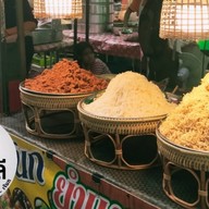 ยำแหนมสดใส่หัวปลี(สูตรโบราณ) เจ๊นก