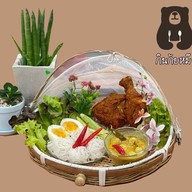 ขนมจีนน้ำยาใต้ ไก่ทอดหาดใหญ่ By กินกับหมี