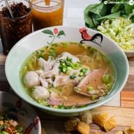 เมนูของร้าน ก๋วยเตี๋ยวเรือธารา เชียงใหม่ (Chiang Mai)