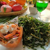 สวนไผ่นายยิ้ม