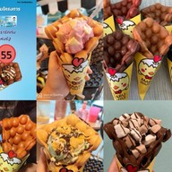 Maru Waffle (วาฟเฟิลฮ่องกง มารุวาฟเฟิล และ เฉาก๊วยนมสด เต็งหนึ่ง) ID Line : graftt