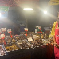 ร้านยูซบเนื้อทอดแดดเดียว รามคำแหง 61