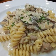 ฮัก เรสเตอรองท์ -