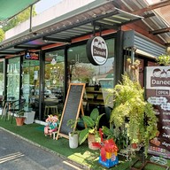 Daneen Cafe DaneenCafe