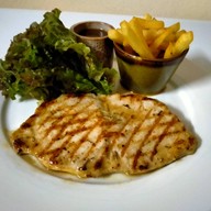 ฮัก เรสเตอรองท์ -