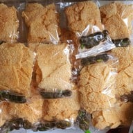 แม่ติ๋ว ไส้กรอก-ปลาแนม