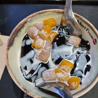 Meet Fresh (สาขาถนนจันทน์) ถนนจันทน์ - เซ็นต์หลุยส์
