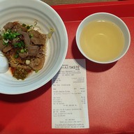 เมนูของร้าน ก๋วยเตี๋ยวอนามัย Thai Taste Hub Mahanakorn CUBE