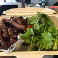 เมนูของร้าน หมูปลาร้า เนื้อปลาร้า ก่องข้าวน้อยแซ่บแน่ สาขาคลองจั่น