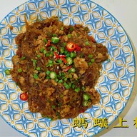 มนตรีคาเฟ่แอนด์บิสโทร