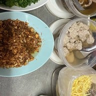 ร้านลูกชิ้นย่าง_หน้าbigc_ท่าข้าม พระราม2