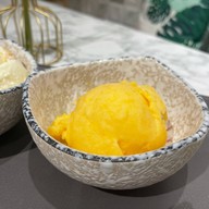 HOLA - Homemade Icecream Hola กำเเพงเเสน