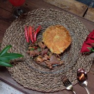 ฉุน กะเพรา by sontana เชียงราก