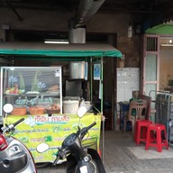 ร้านเจ๊พิน ตามสั่ง