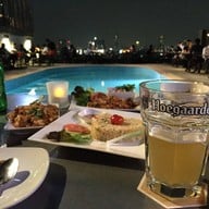 Legend Roof Bar @พหลโยธิน 24