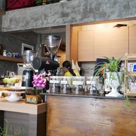 Lalla Cafe