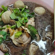 ร้านลูกหลานกิ่งเพชร