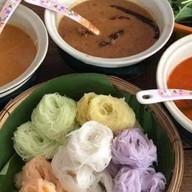 ขนมจีนเส้นสดมอนอ