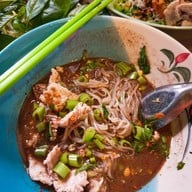 เมนูของร้าน ก๋วยเตี๋ยวเรือเจ๊พร จตุจักร