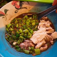 เมนูของร้าน ก๋วยเตี๋ยวเรือเจ๊พร จตุจักร