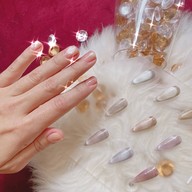 Champagne Beauty Bar