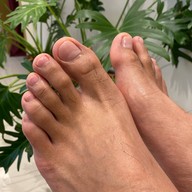 Champagne Beauty Bar