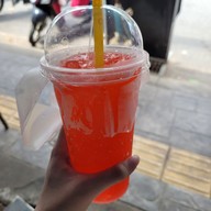 เมนูของร้าน โอ้เอ๋ว หล่อโรง ตลาดฉำฉ่า