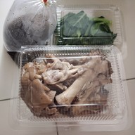 M.E. Coffee ข้าวมันไก่ & กาแฟสด