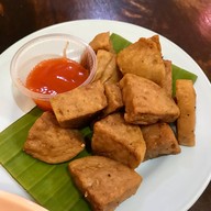 เมนูของร้าน ยำปูม้าเจ็ดยอด สันผักหวาน