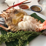 เมนูของร้าน บ้านป้อมเพชร