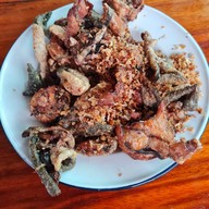 แอบอร่อย